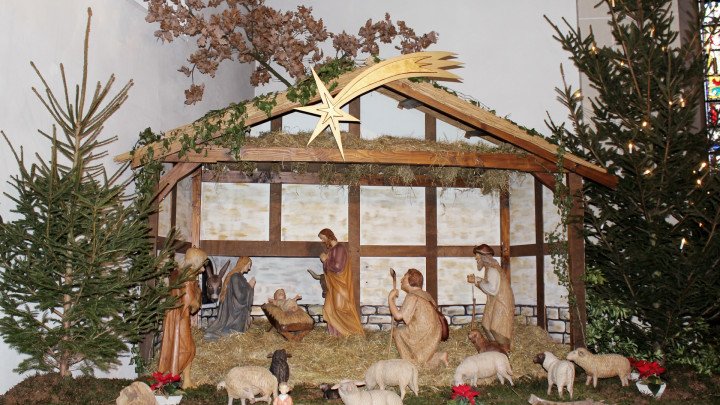 Gottesdienste an Weihnachten in St. Benedikt und der Auferstehungskirche