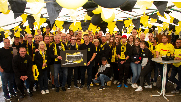 Große Trauer bei den Herberner Borussen um BVB Torwart-Legende 
