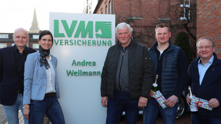 Hundertjährige Kundentreue gibt es bei der LVM gleich im Doppelpack