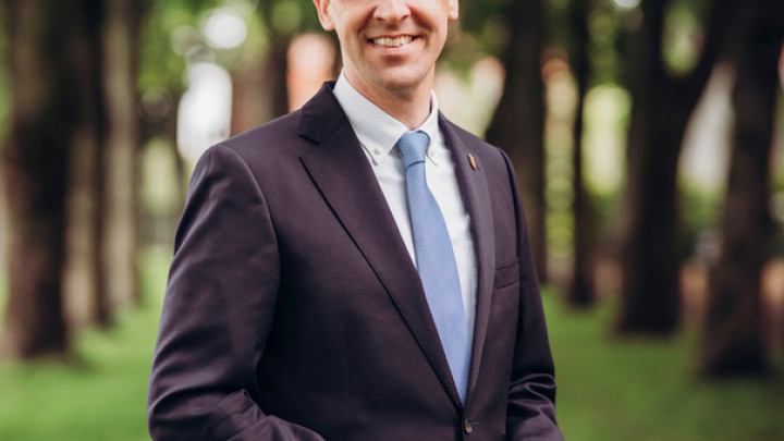 Landrat Dr. Christian Schulze Pellengahr beantwortet Fragen zum Thema Demokratie und Asylpolitik