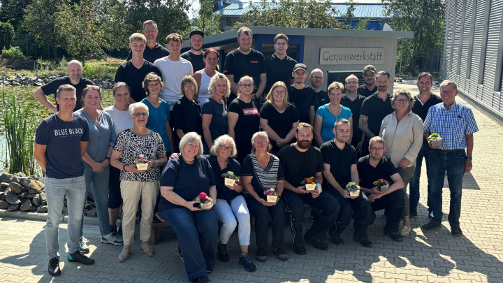 Mitarbeiterehrungen und Einweihung bei Krampe Werkzeuge GmbH & Co. KG