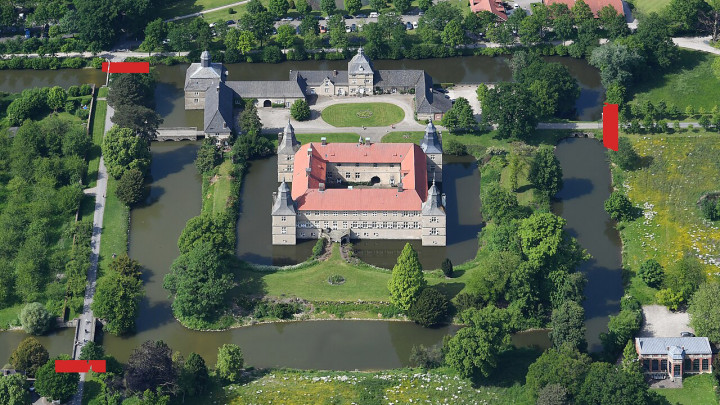 Abgesperrter Bereich am Schloss von Westerwinkel soll in Zukunft für mehr Privatsphäre des Grafen und der Gräfin von Merveldt sorgen