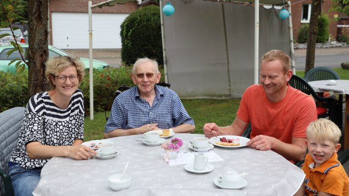 Sommerfest im Malteserstift ließ Sorgen für einen Nachmittag vergessen