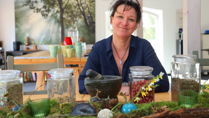 Tag der offenen Tür am 6. April in der kleinen Heilpflanzenschule von Maren Haumann